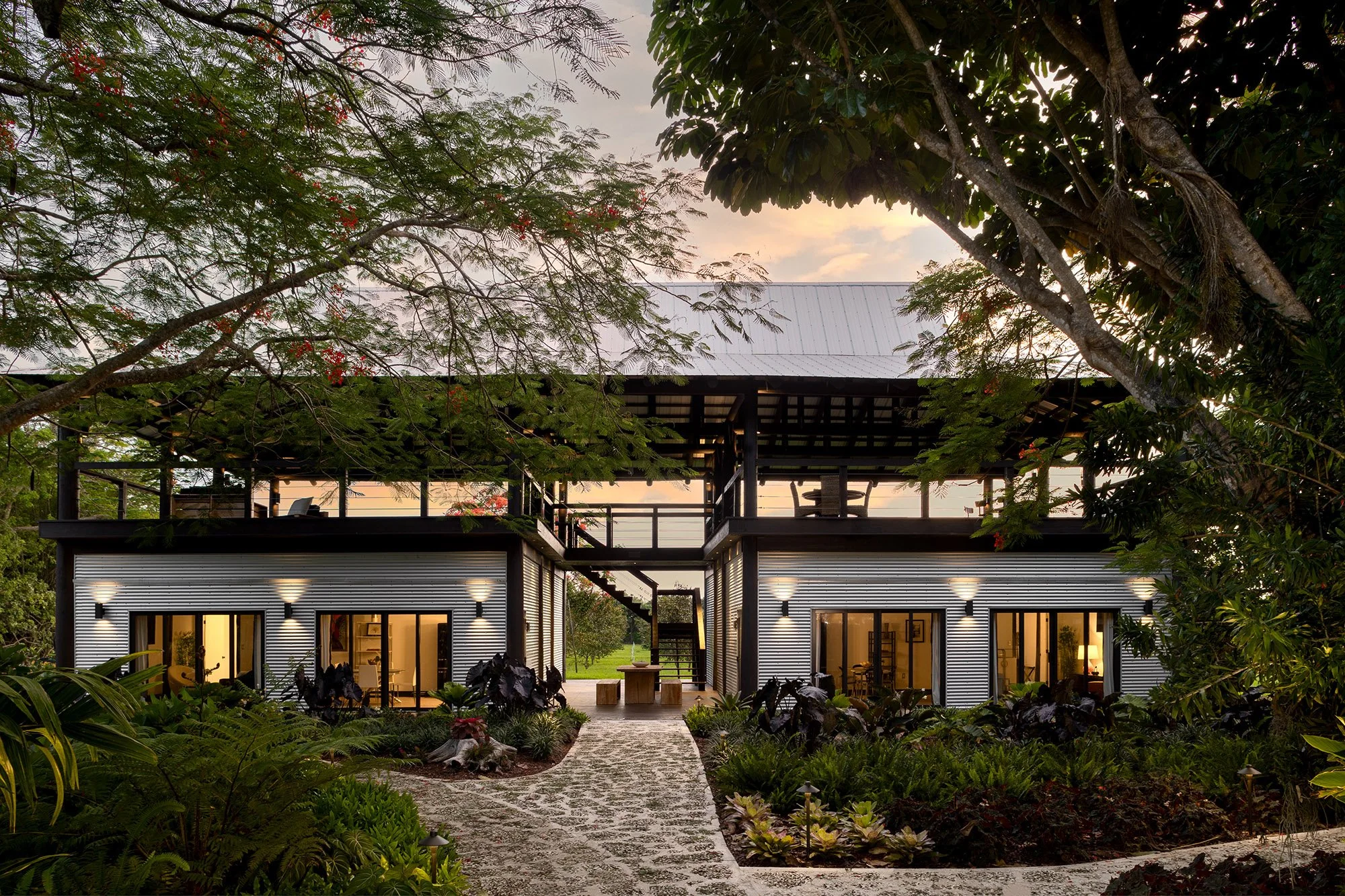 Tree House & Sunset Deck